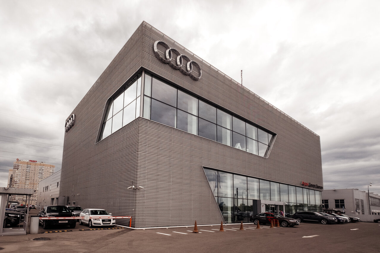 Audi Центр Восток