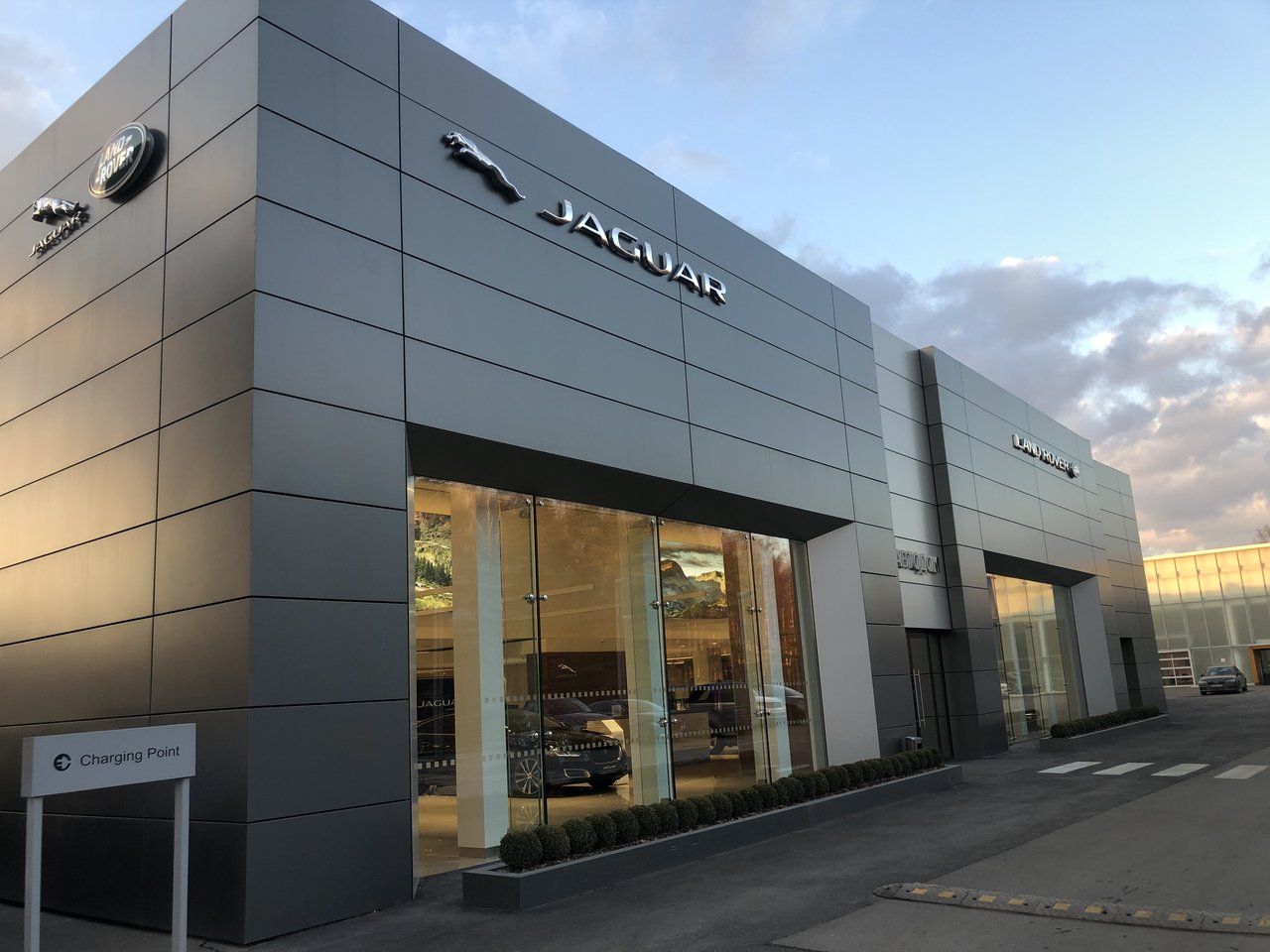 Jaguar АВТОДОМ